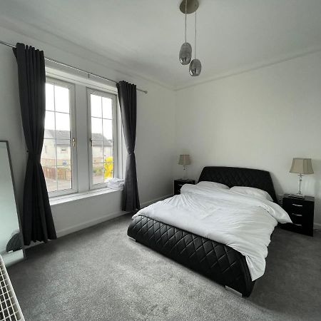 Premier 2 Bed Flat C Apartment Broxburn Exterior foto