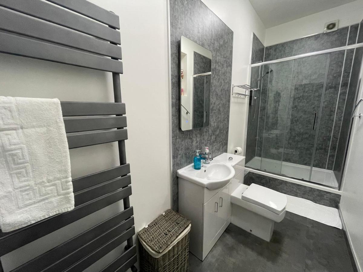Premier 2 Bed Flat C Apartment Broxburn Exterior foto