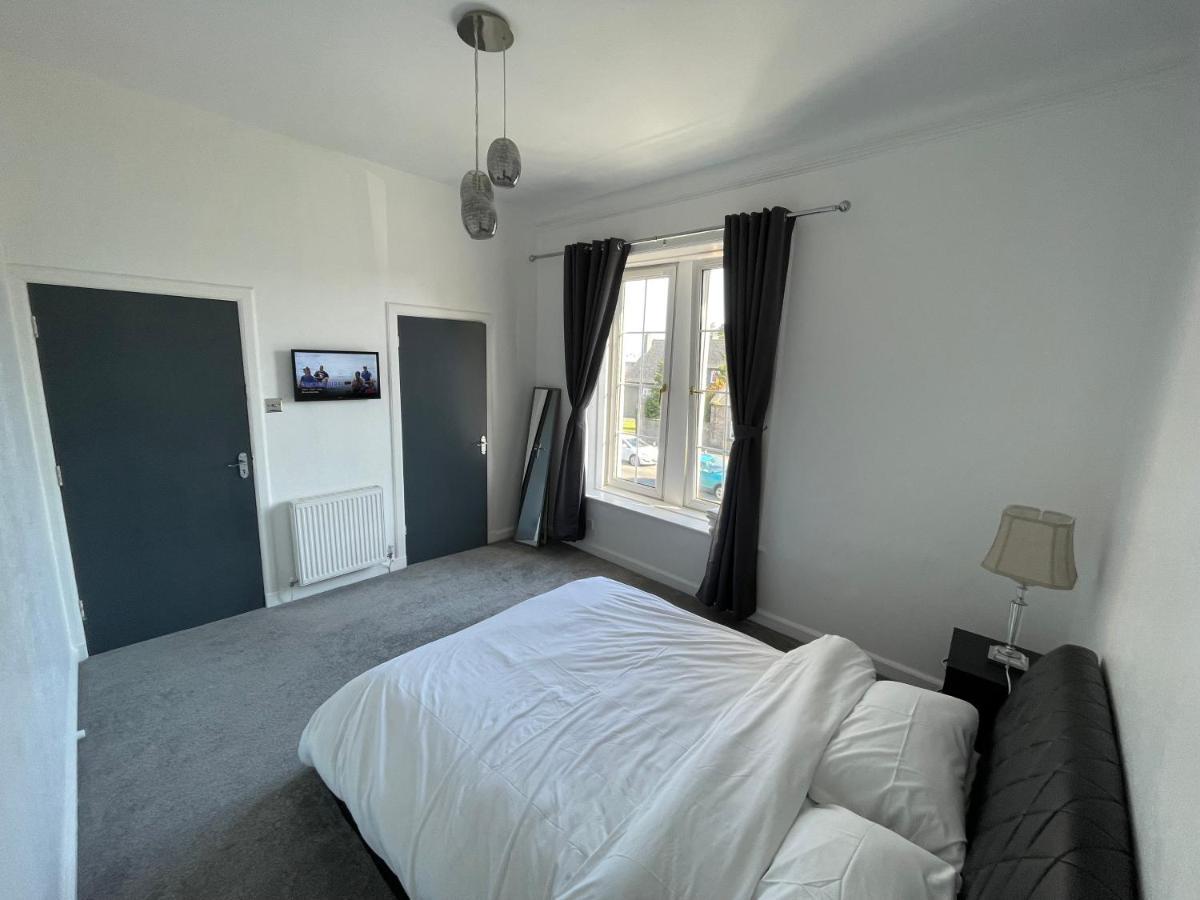 Premier 2 Bed Flat C Apartment Broxburn Exterior foto